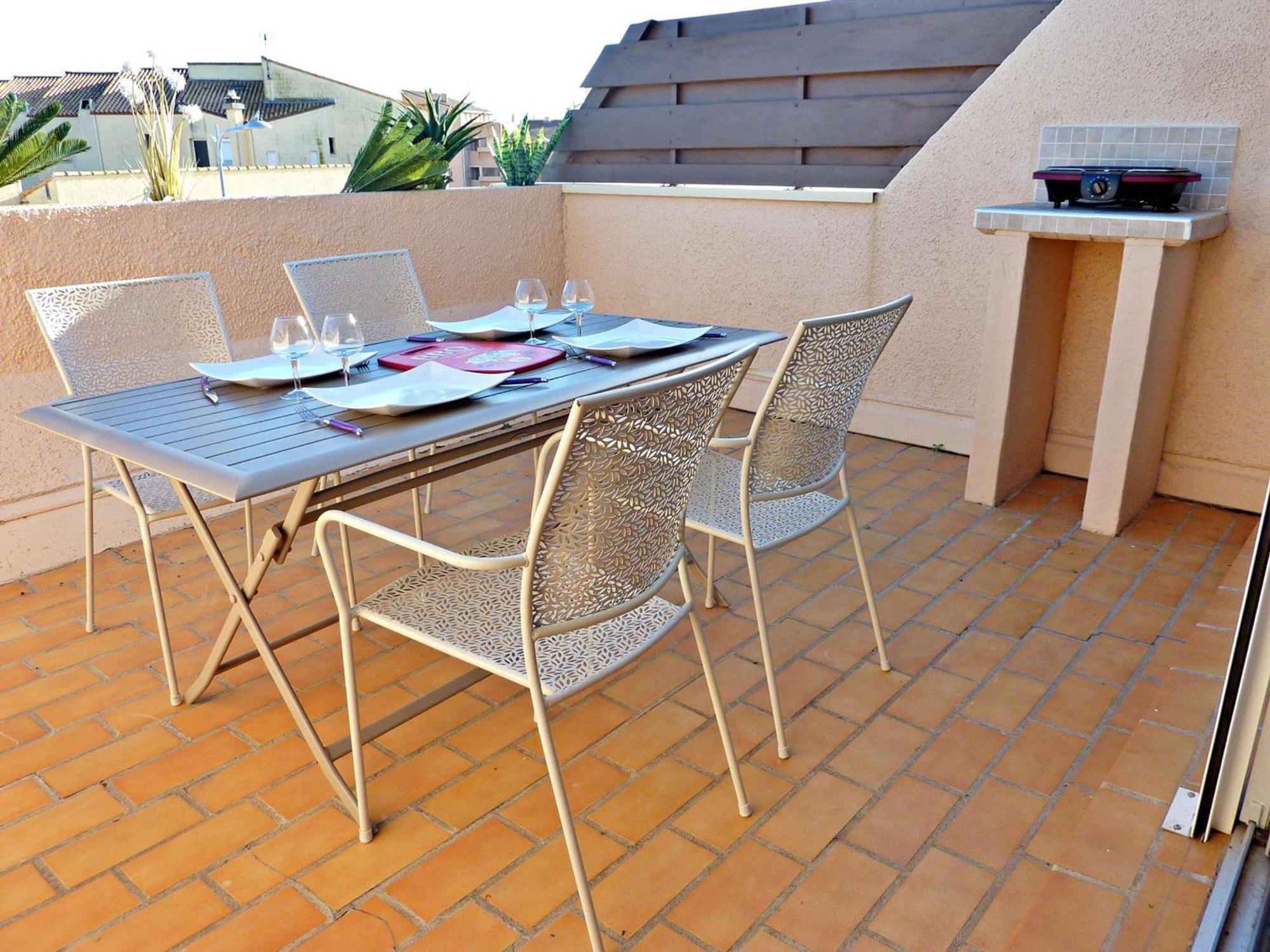 Duplex Renove Avec Clim, Terrasse Et Parking A Marseillan - Fr-1-387-162 Apartment Exterior foto
